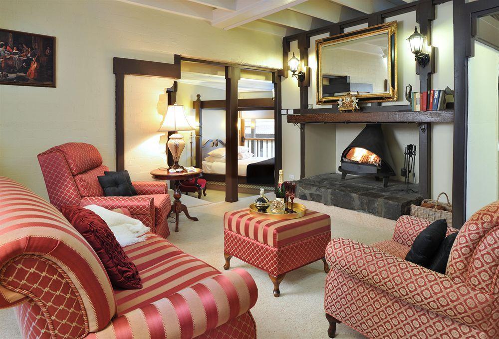 A Loft In The Mill Boutique Accommodation Olinda Ngoại thất bức ảnh